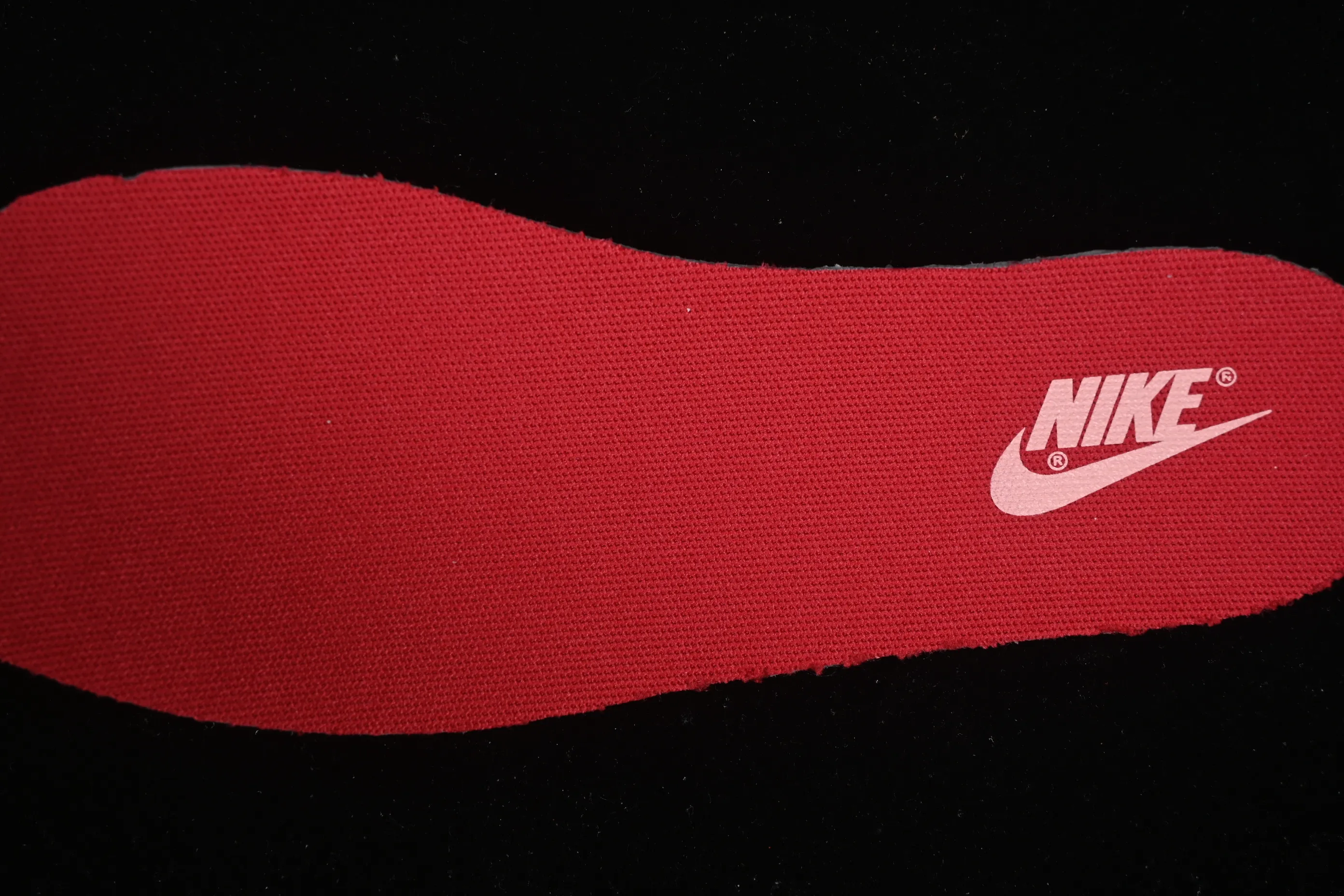 All categories Nk SB Dunk Series Nk SB Dunk Low High-end customized low-top sneakers Nike SB Dunk Low Valentine's Day pink straps low-top casual sneakers DO6485-600